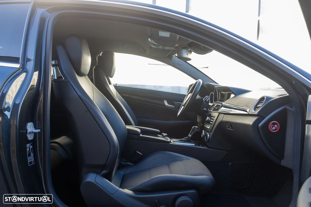 Mercedes-Benz C 220 - 56