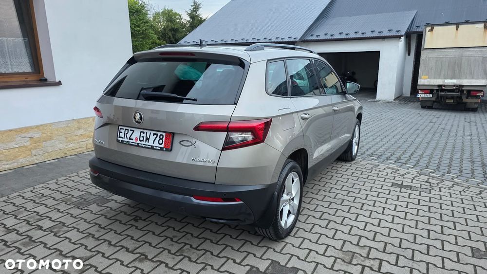 Skoda Karoq 1.5 TSI DSG Style - 10