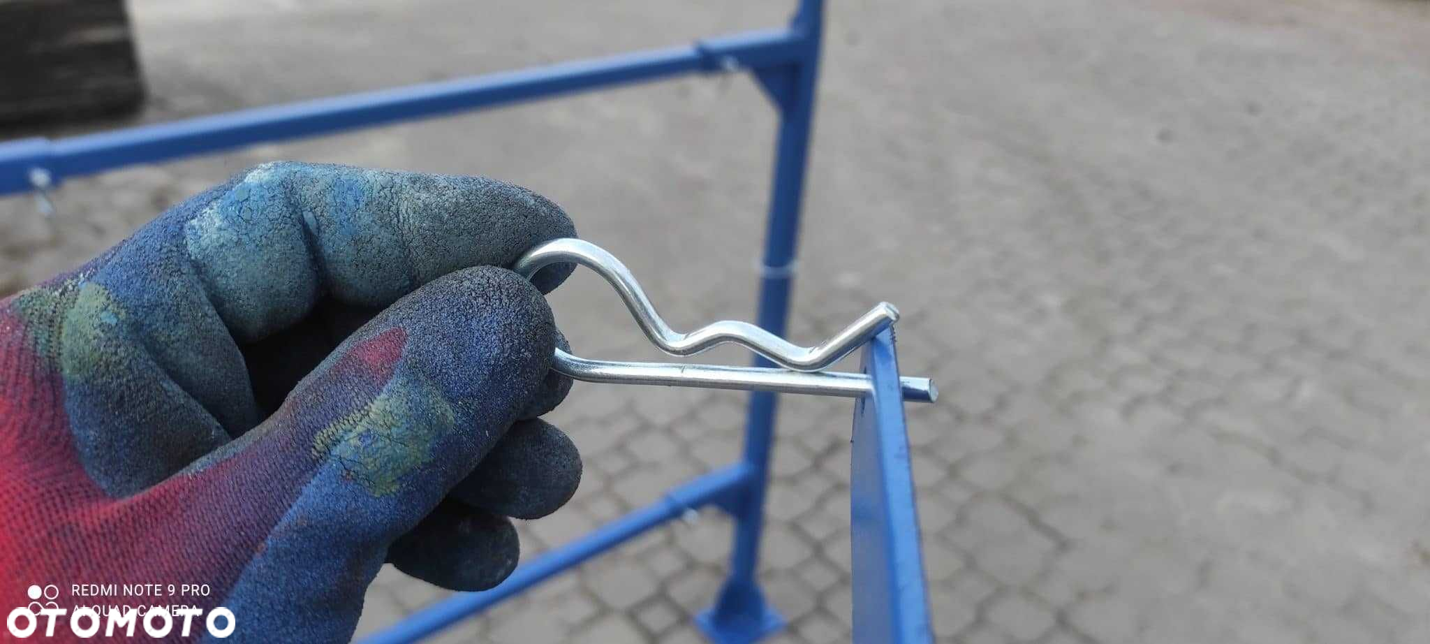Praktyczny stalowy stojak do worków typu big bag - 7