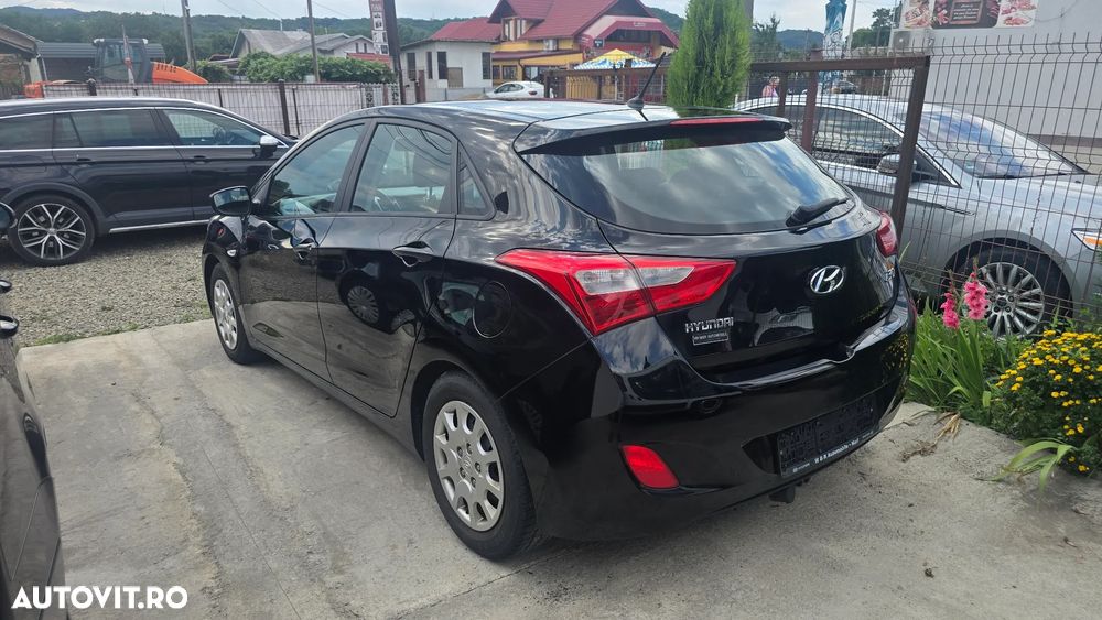 Hyundai i30 1.4 Classic - 8