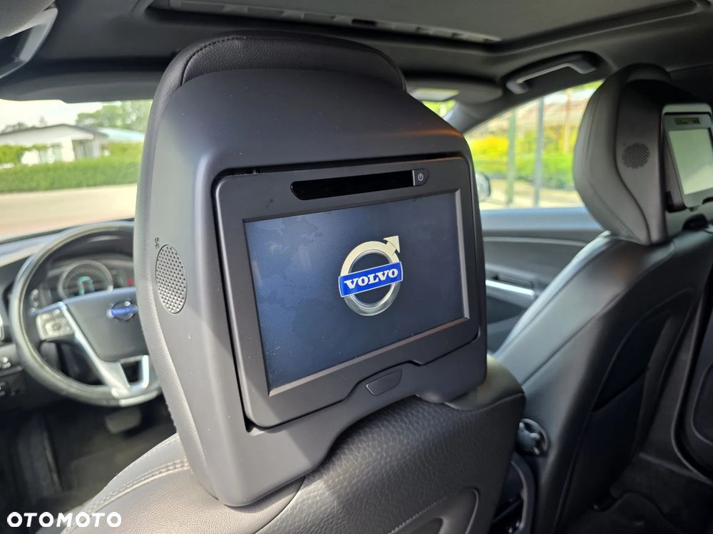 Volvo V60 D6 Plug-In-Hybrid AWD Geartronic Summum - 5