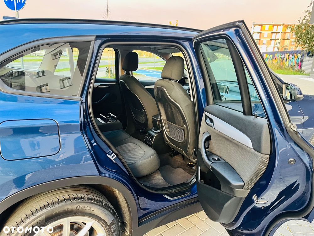 BMW X1 sDrive18d Business Edition - 33
