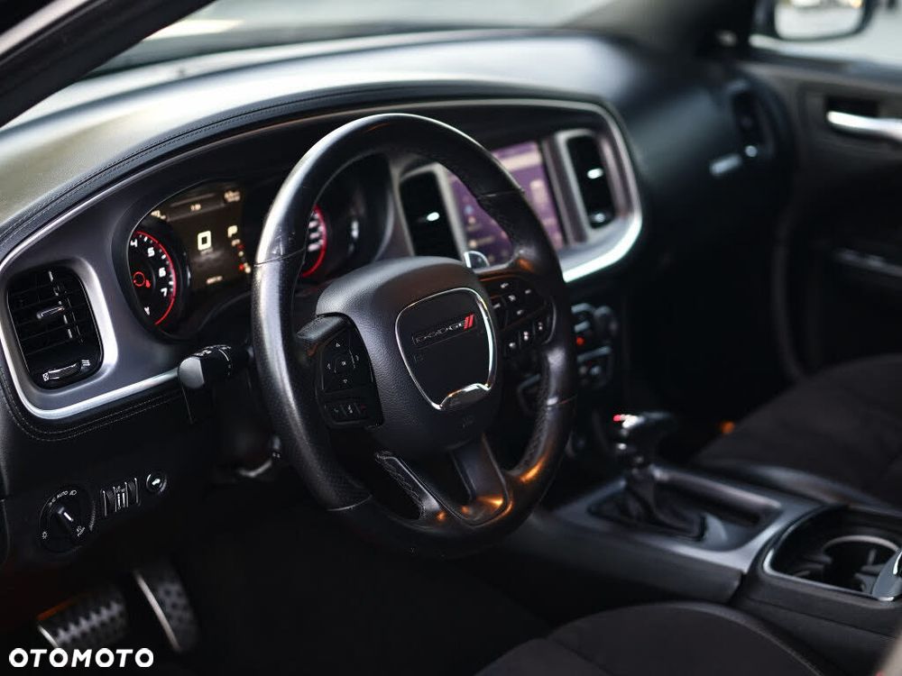 Dodge Charger 3.6 GT - 8
