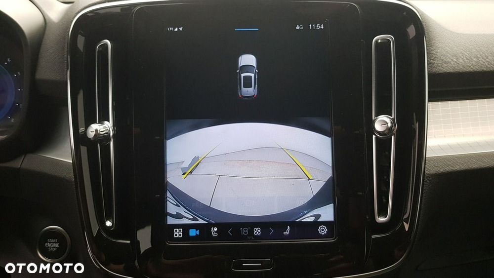 Volvo XC 40 - 23