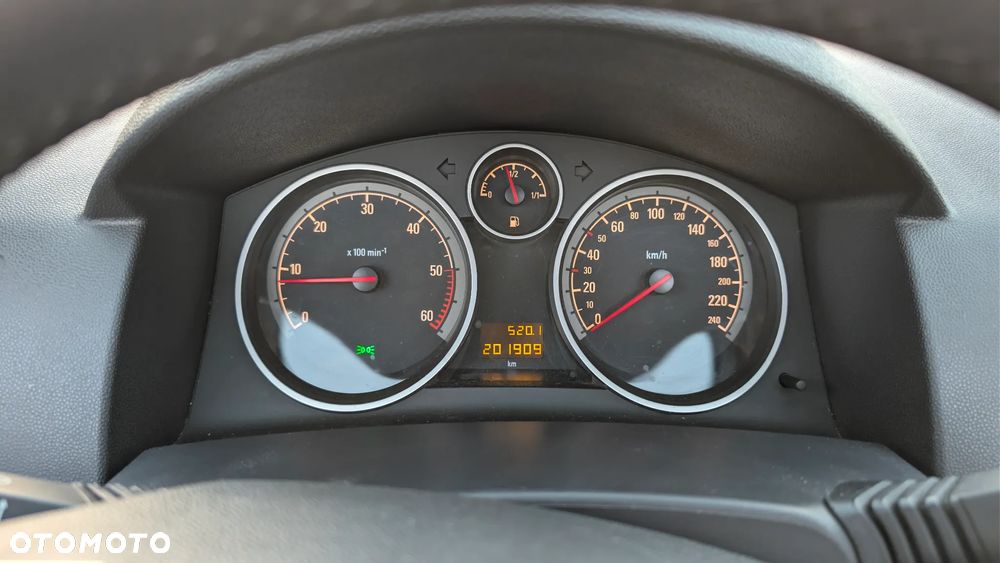 Opel Astra 1.9 CDTI Edition - 15