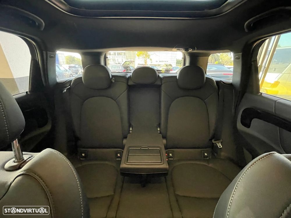 MINI Countryman Cooper SE ALL4 Auto - 21
