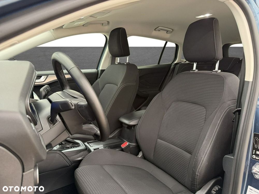 Ford Focus - 11