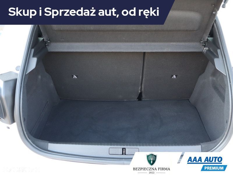 Peugeot 208 - 16