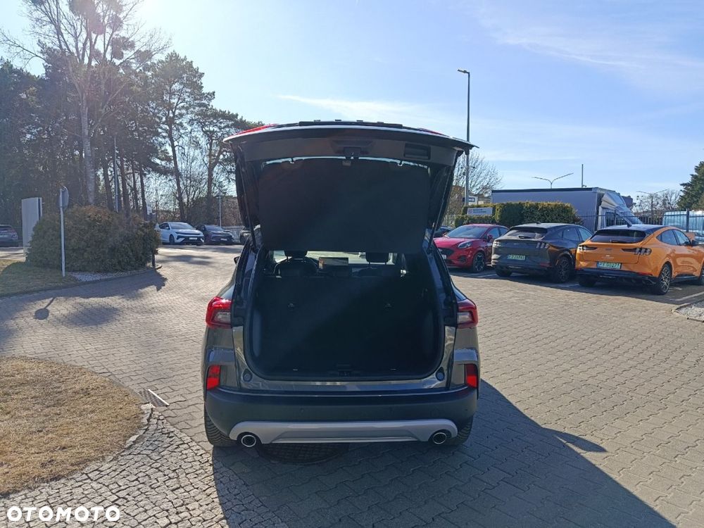 Ford Kuga - 17