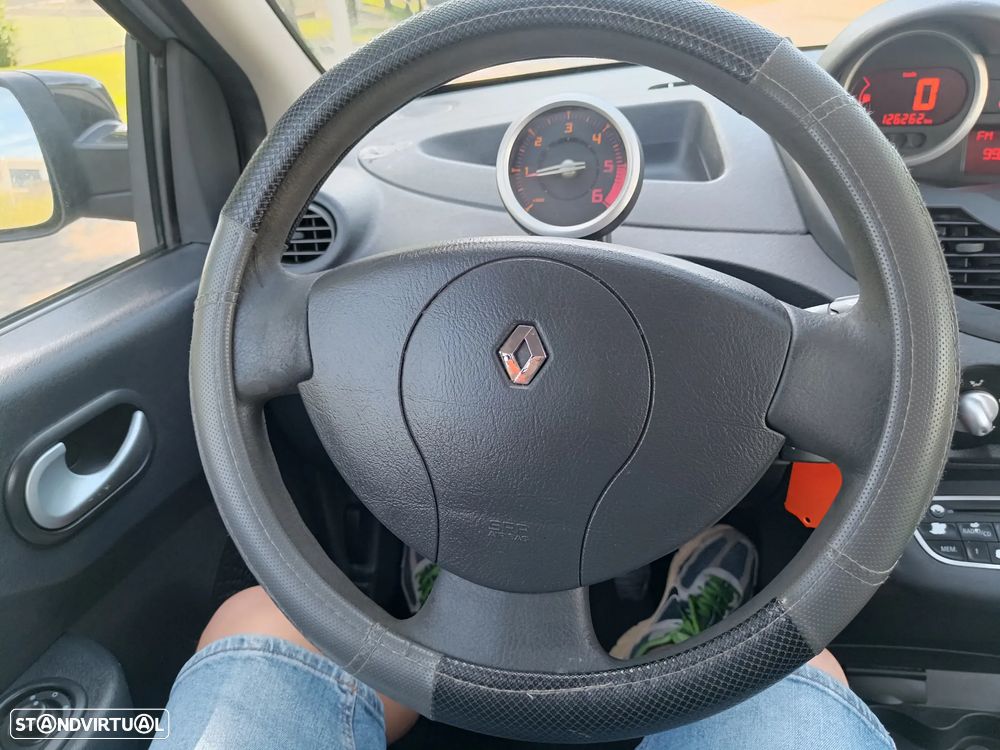 Renault Twingo 1.5 dCi Dynamique S - 11