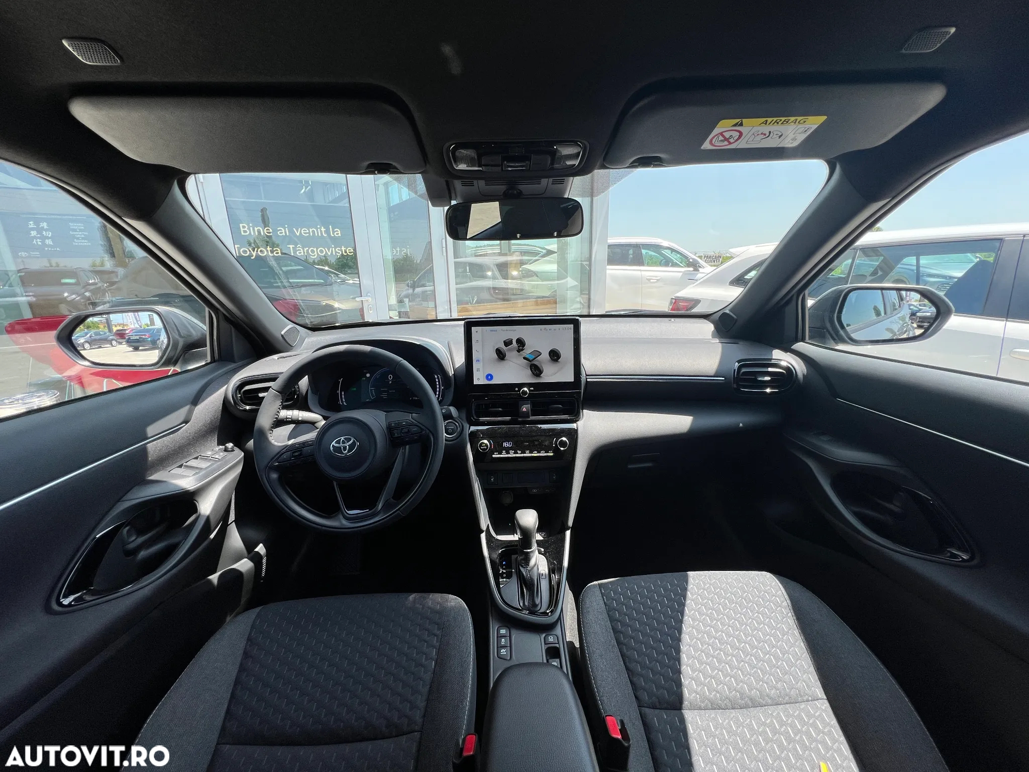 Toyota Yaris Cross 1.5 VVT-i HSD 116 4x2 HEV Dynamic - 6