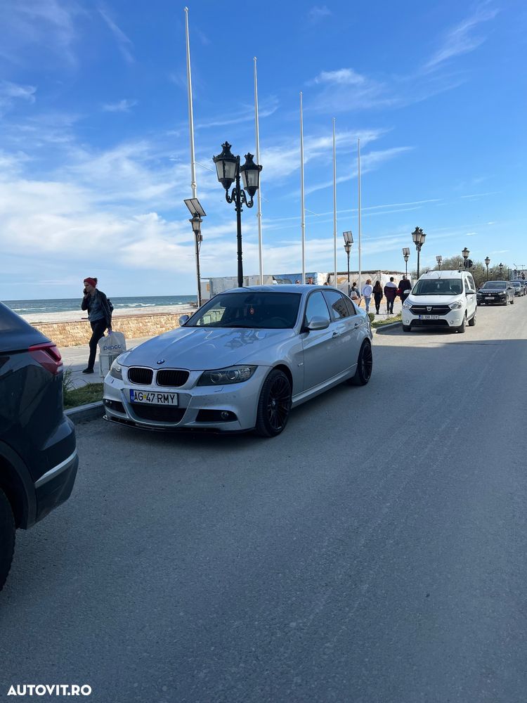 BMW Seria 3 320d - 23
