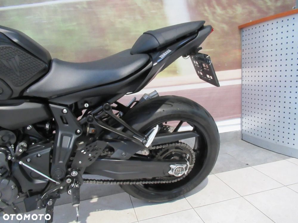 Yamaha MT - 17