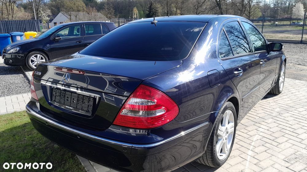 Mercedes-Benz Klasa E 320 Elegance - 3