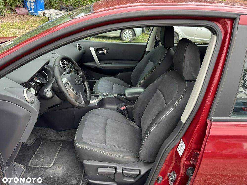 Nissan Qashqai - 22