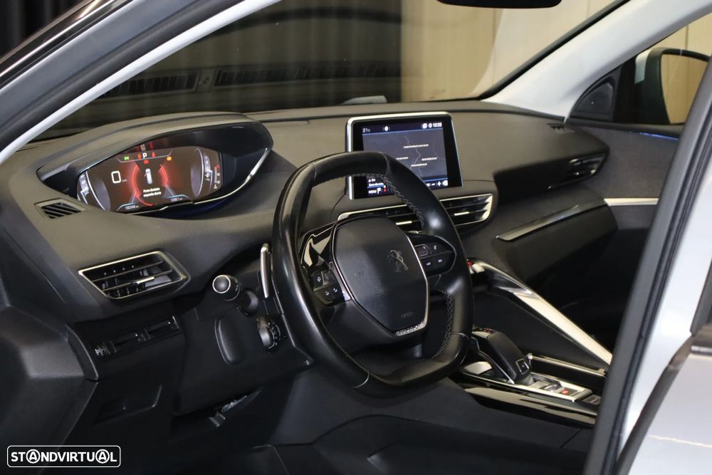 Peugeot 5008 BlueHDI 130 EAT8 Allure - 18