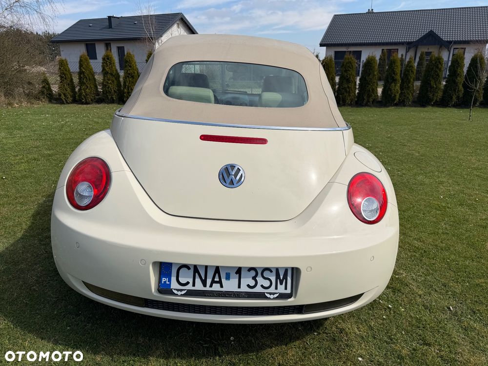 Volkswagen New Beetle 2.0 Automatik - 4