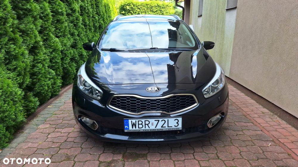 Kia Ceed - 1