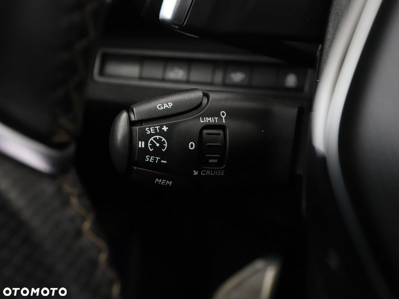Peugeot 5008 2.0 BlueHDI GT S&S EAT6 - 34