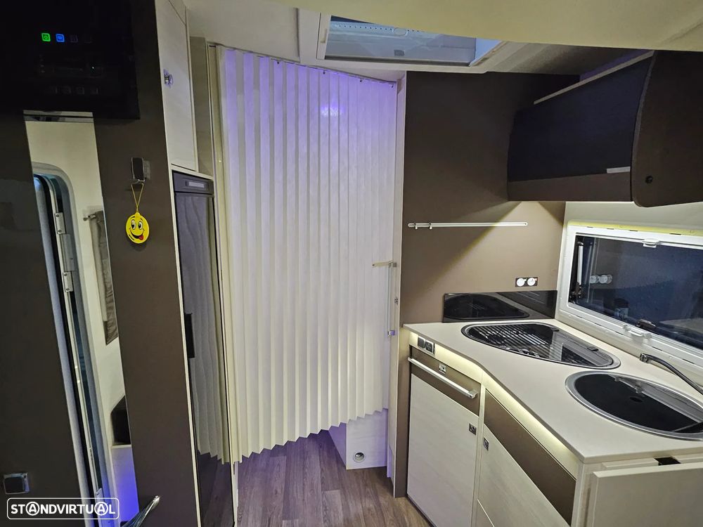 Challenger Genesis 275 Salão Face-to-face - 47