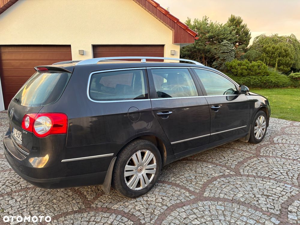 Volkswagen Passat 2.0 TDI Comfortline - 6