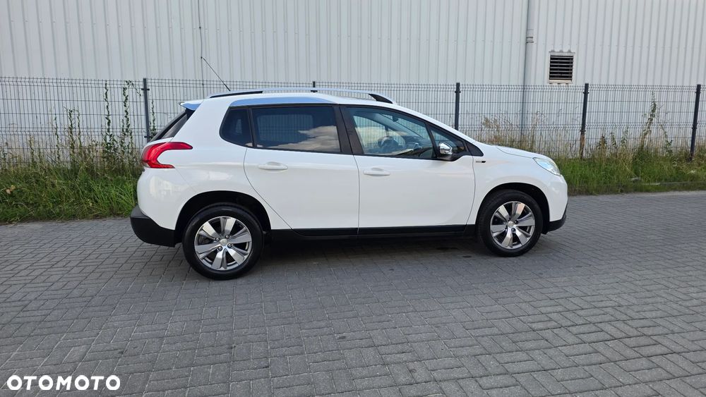 Peugeot 2008 1.5 BlueHDi Style - 7