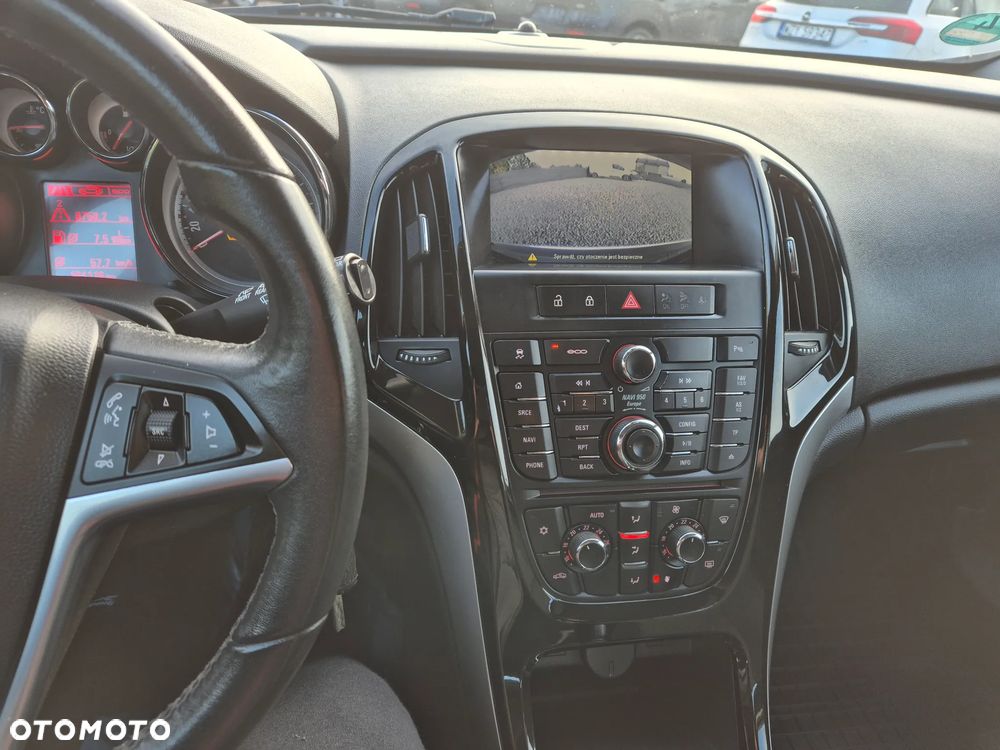 Opel Astra 1.4 Turbo Cosmo - 19