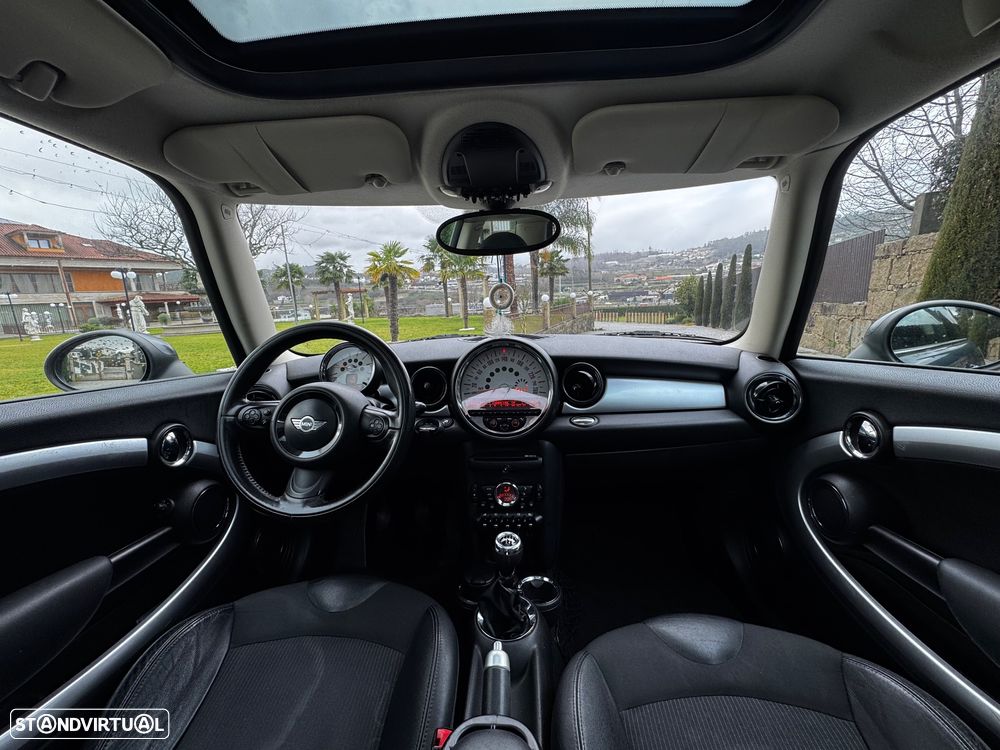 MINI 3 Portas Cooper D Brick Lane - 17