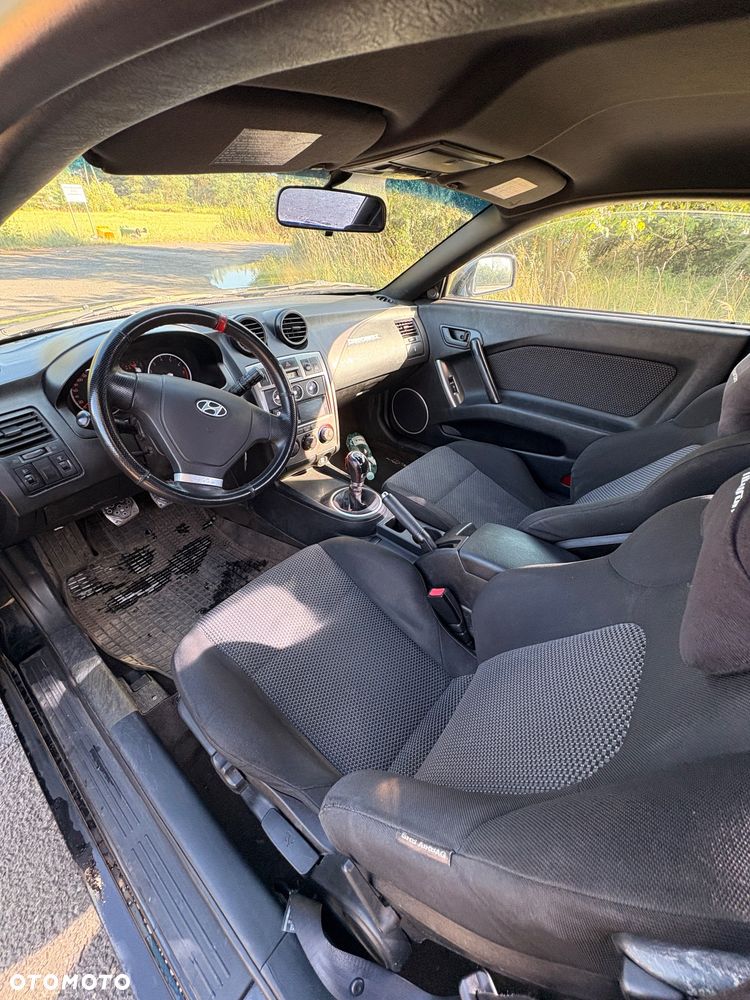 Hyundai Coupe 2.0 GLS - 31