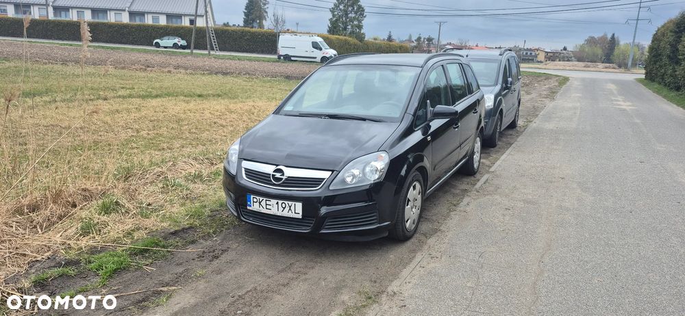 Opel Zafira 1.6 Enjoy - 1