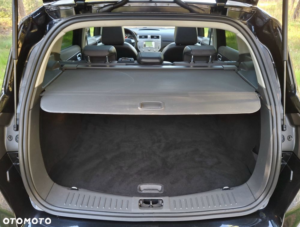 Ford Kuga 2.0 TDCi 4WD Titanium Plus - 32