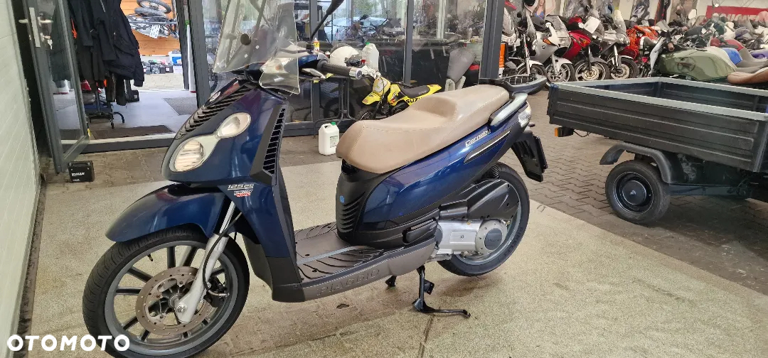 Piaggio Carnaby - 26