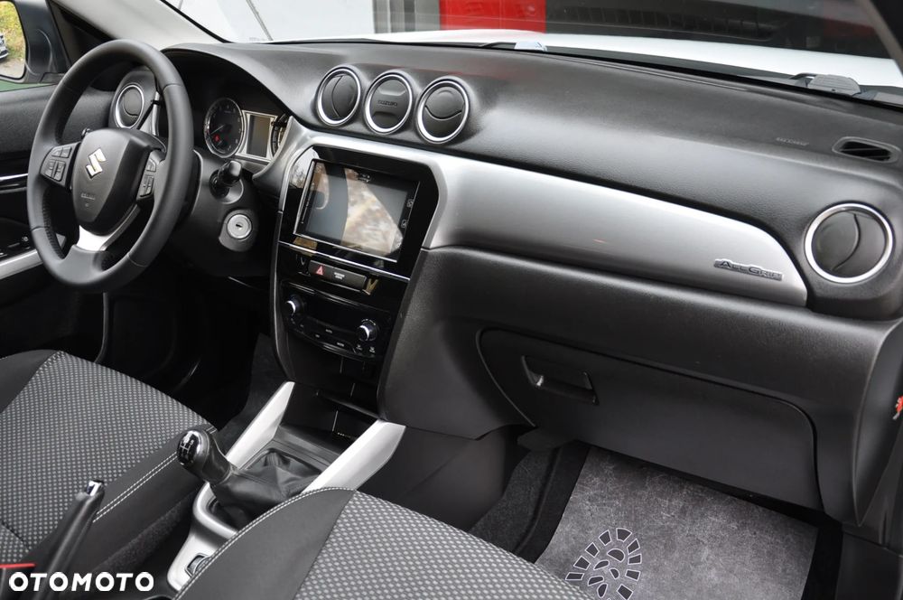 Suzuki Vitara 1.6 (4x4) Allgrip Comfort - 18