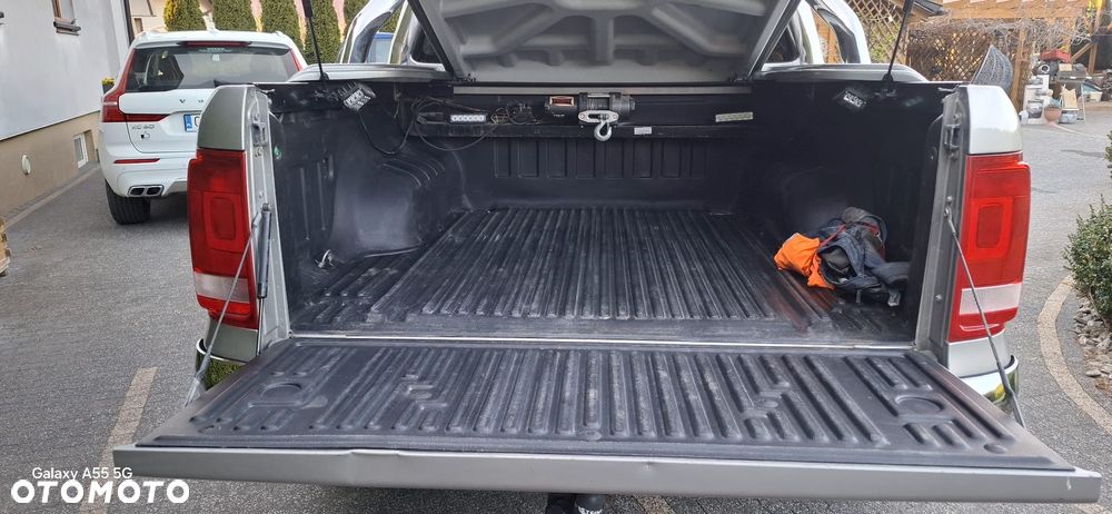 Volkswagen Amarok Double Cab 2.0 TDi Highline - 10