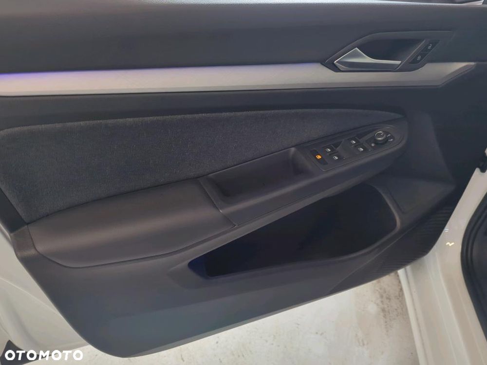 Volkswagen Golf 1.5 TSI EVO Life - 15