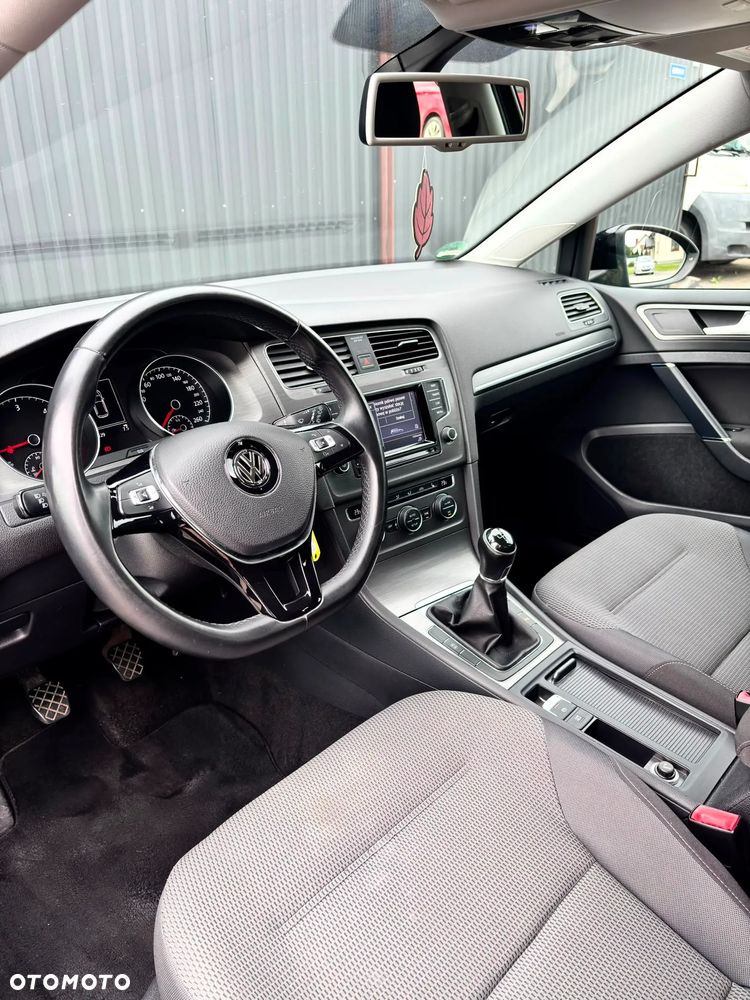 Volkswagen Golf 1.6 TDI 4Motion BlueMotion Technology Comfortline - 18
