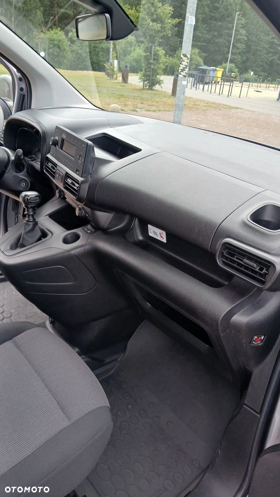 Opel Combo XL 2,3t (bryg.) - 23