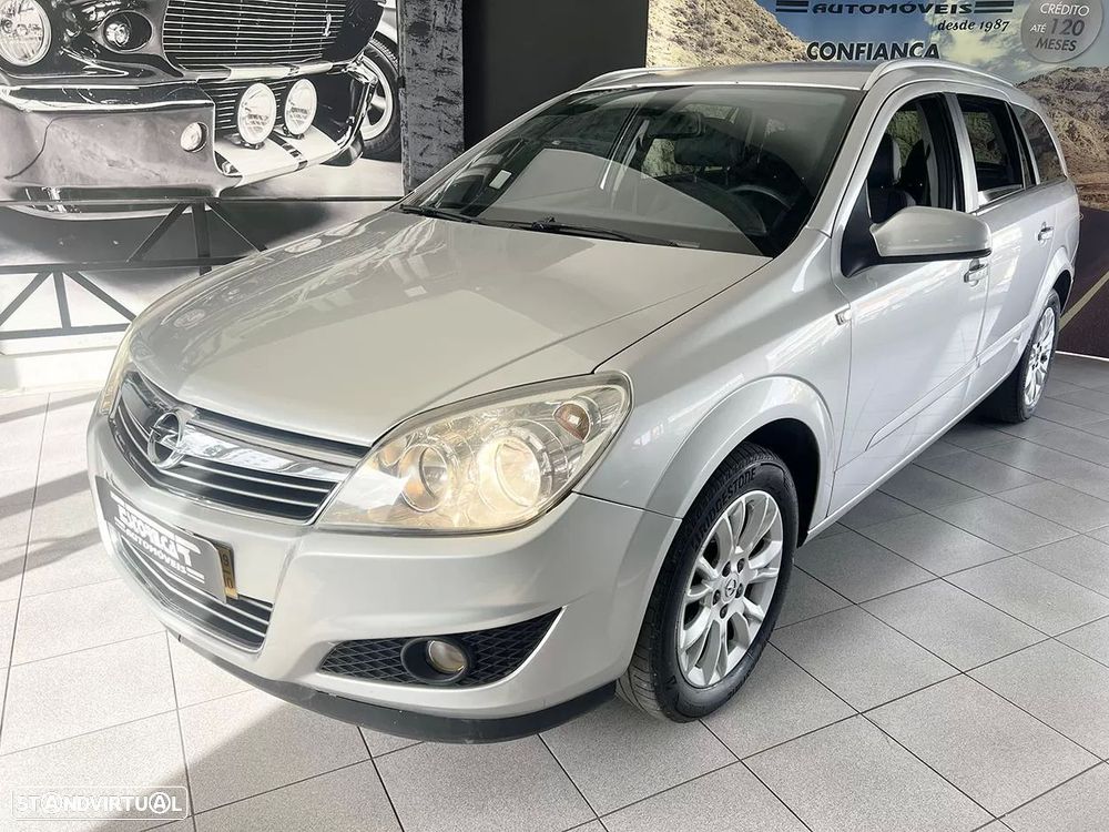 Opel Astra Caravan 1.7 CDTi Cosmo ecoFLEX - 2