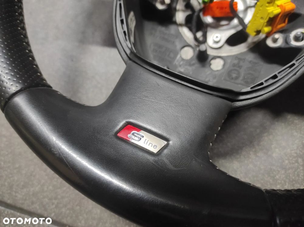 KIEROWNICA 3 RAMIENNA SKÓRZANA SKÓRA S LINE PIKOWANA ŁOPTAKI AUDI A3 8P A4 B6 B7 A5 8T A6 C6 Q5 8R Q7 4L WYSYŁKA !!!!! - 4