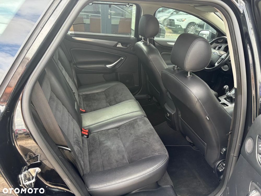Ford Mondeo 1.6 TDCi Titanium - 14