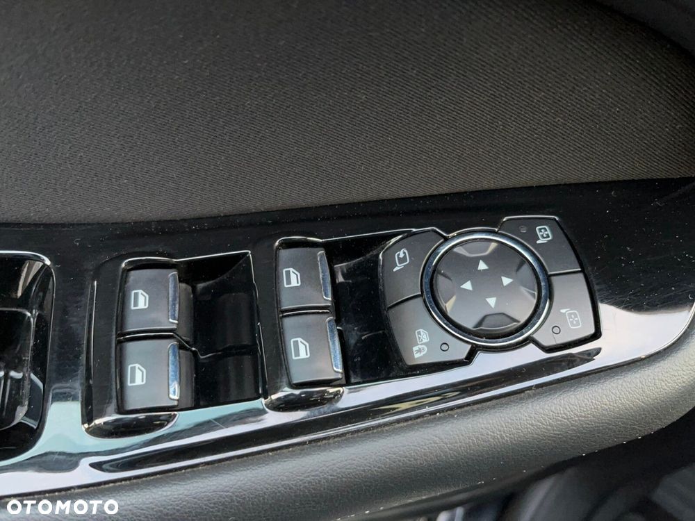 Ford S-Max 2.5 Hybrid Titanium CVT - 10