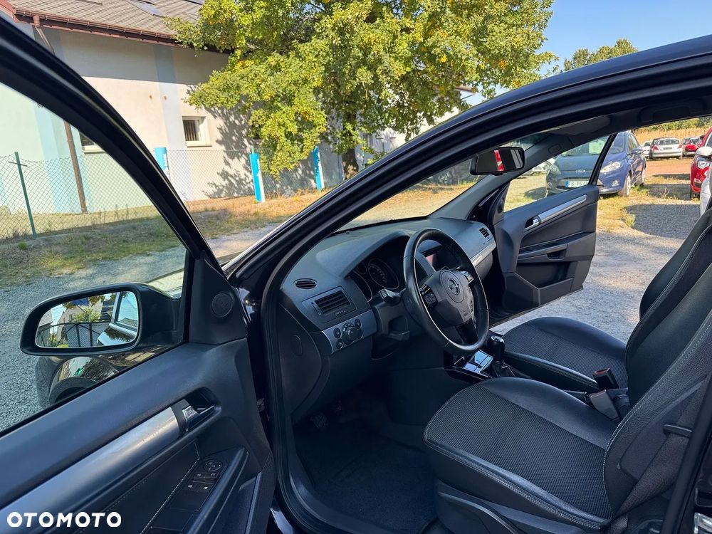 Opel Astra - 18