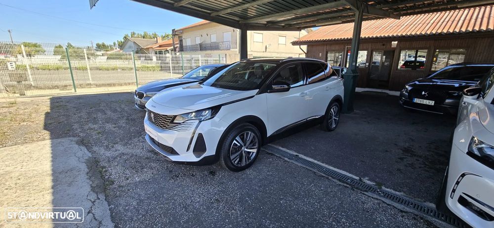 Peugeot 3008 1.6 Hybrid Allure Pack e-EAT8 - 3