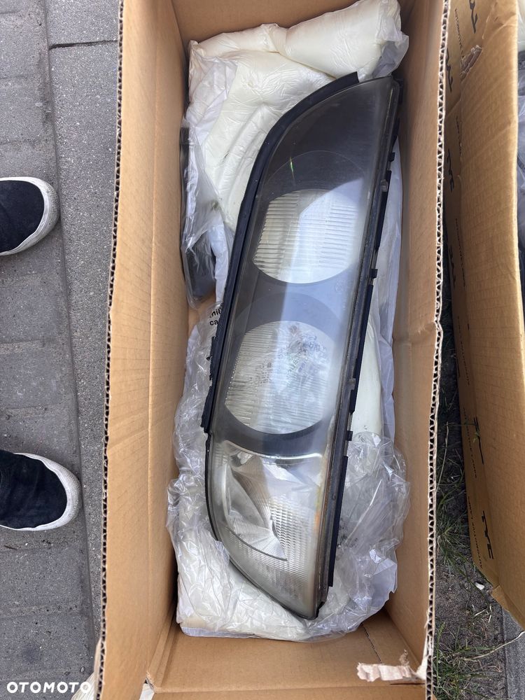 BMW Seria 5 520i - 23