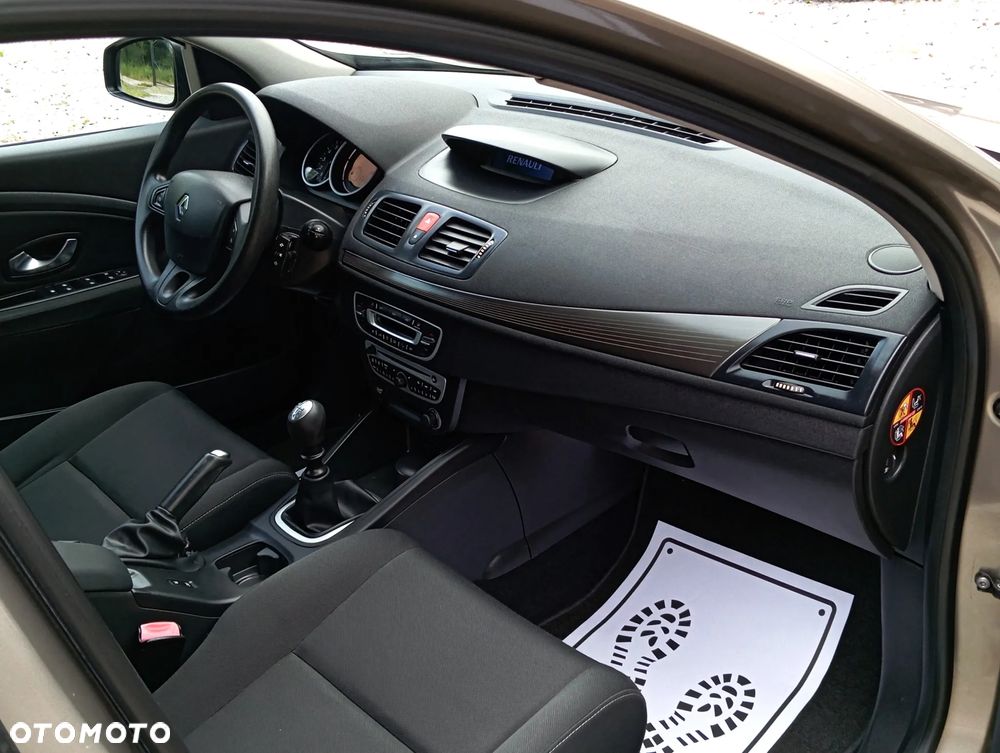 Renault Megane 1.6 16V 110 LIMITED - 19