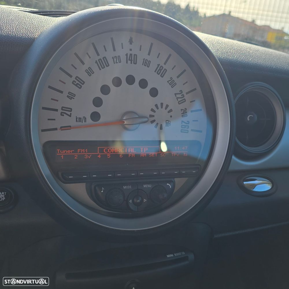 MINI 3 Portas One D - 7