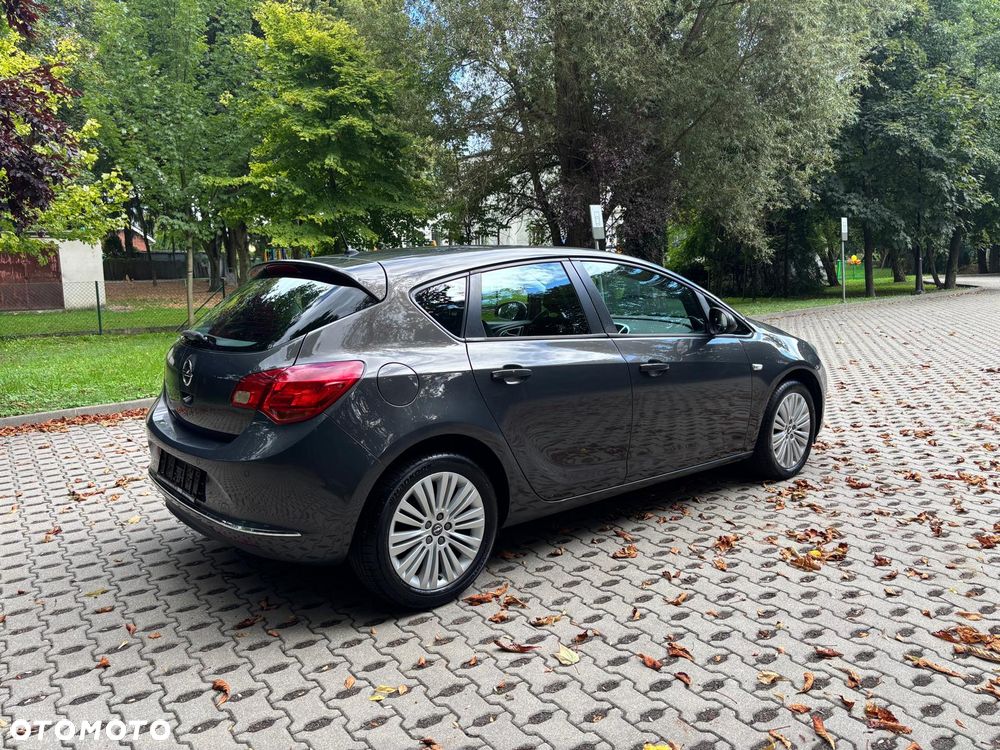 Opel Astra - 5