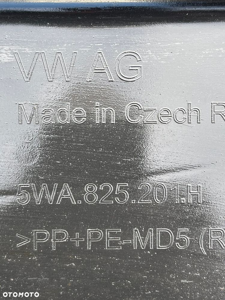 OSŁONA PODWOZIA audi A3 8Y  PRAWA LEWA 5WA825202 H  5WA825201 H - 4