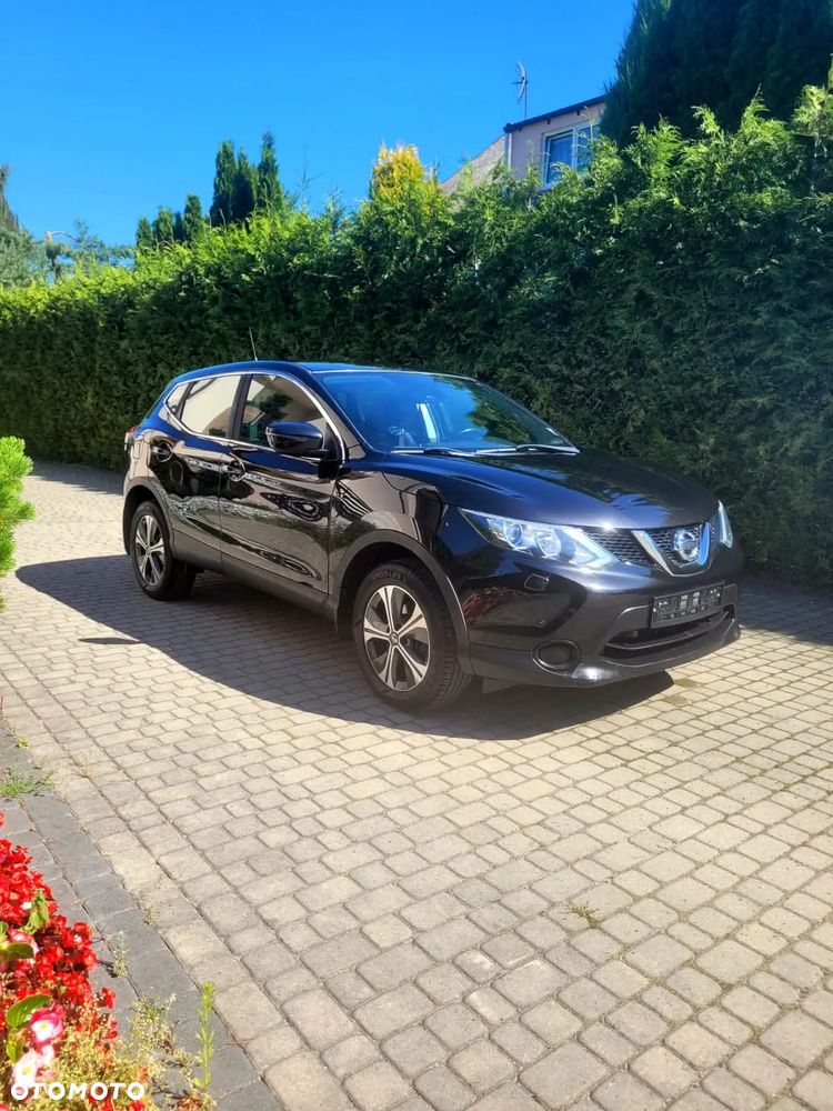 Nissan Qashqai - 1