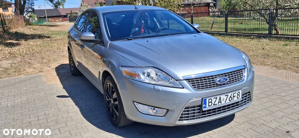 Ford Mondeo 2.0 Titanium - 12